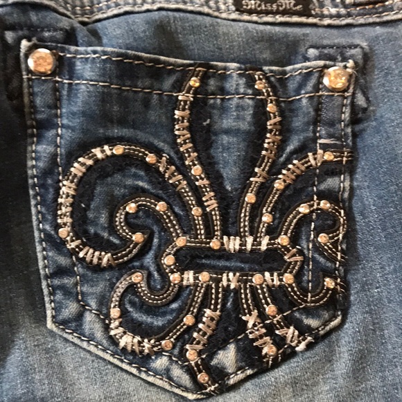 Miss Me Jeans - Picture 2 of 9